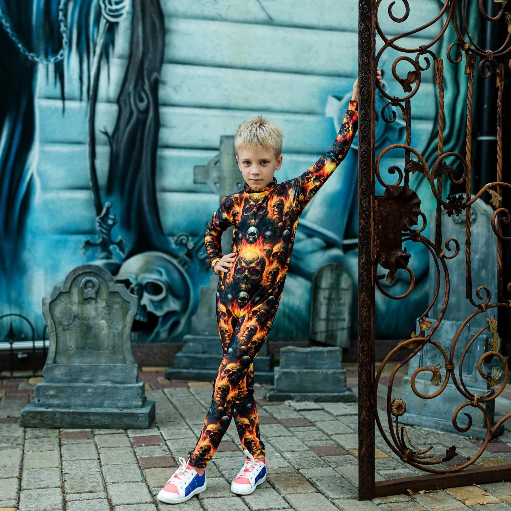 Skull Print Halloween Jumpsuit for Boys, Unique Fluorescent Kids Costume