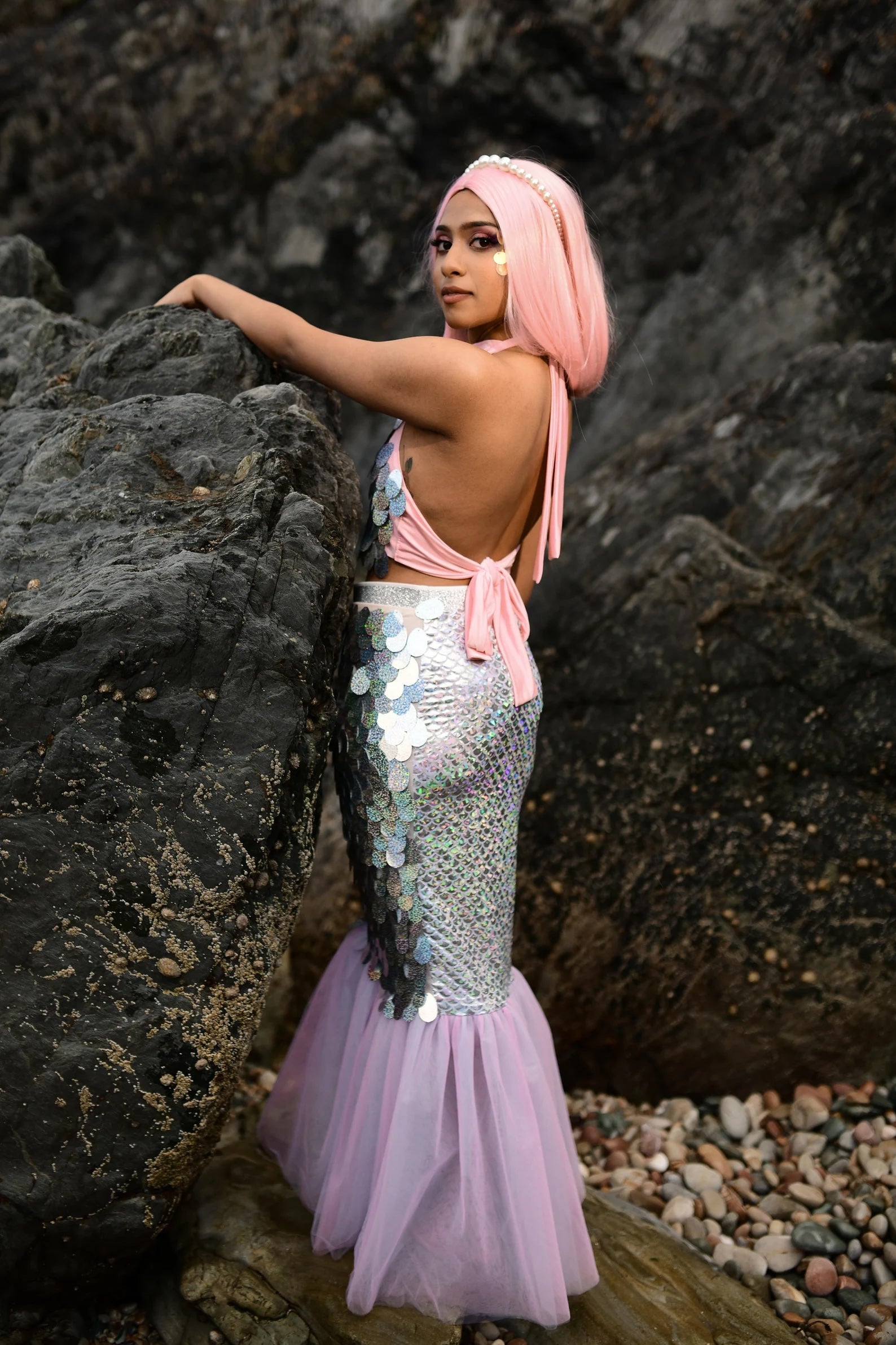 Shimmering Silver Mermaid Tail Halloween Costume for Adults - Silver fish Skirt and Top Set