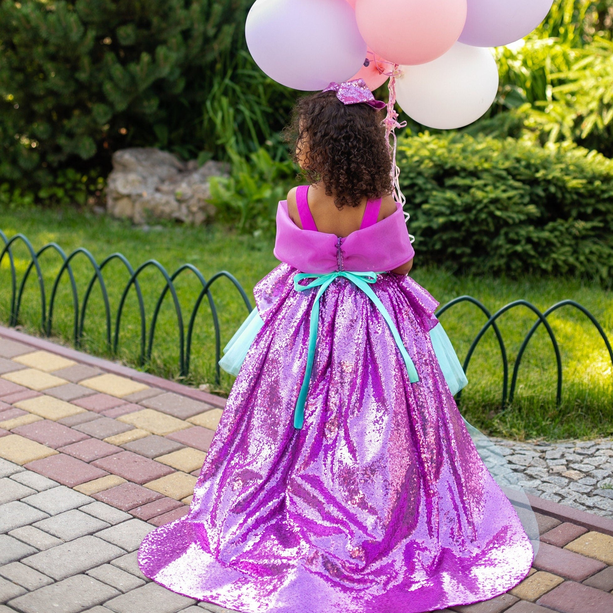 Pink Mermaid Fairytale Princess dress With Starfish Brooch