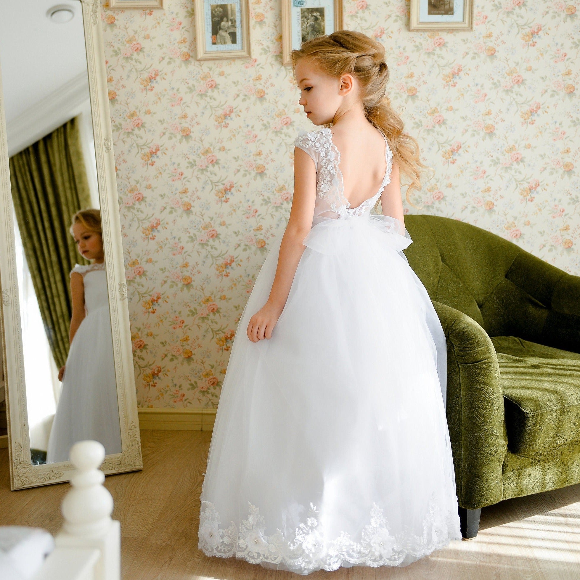 Flower Girl White Dress, Open Back Princess, Tutu Toddler Birthday Party