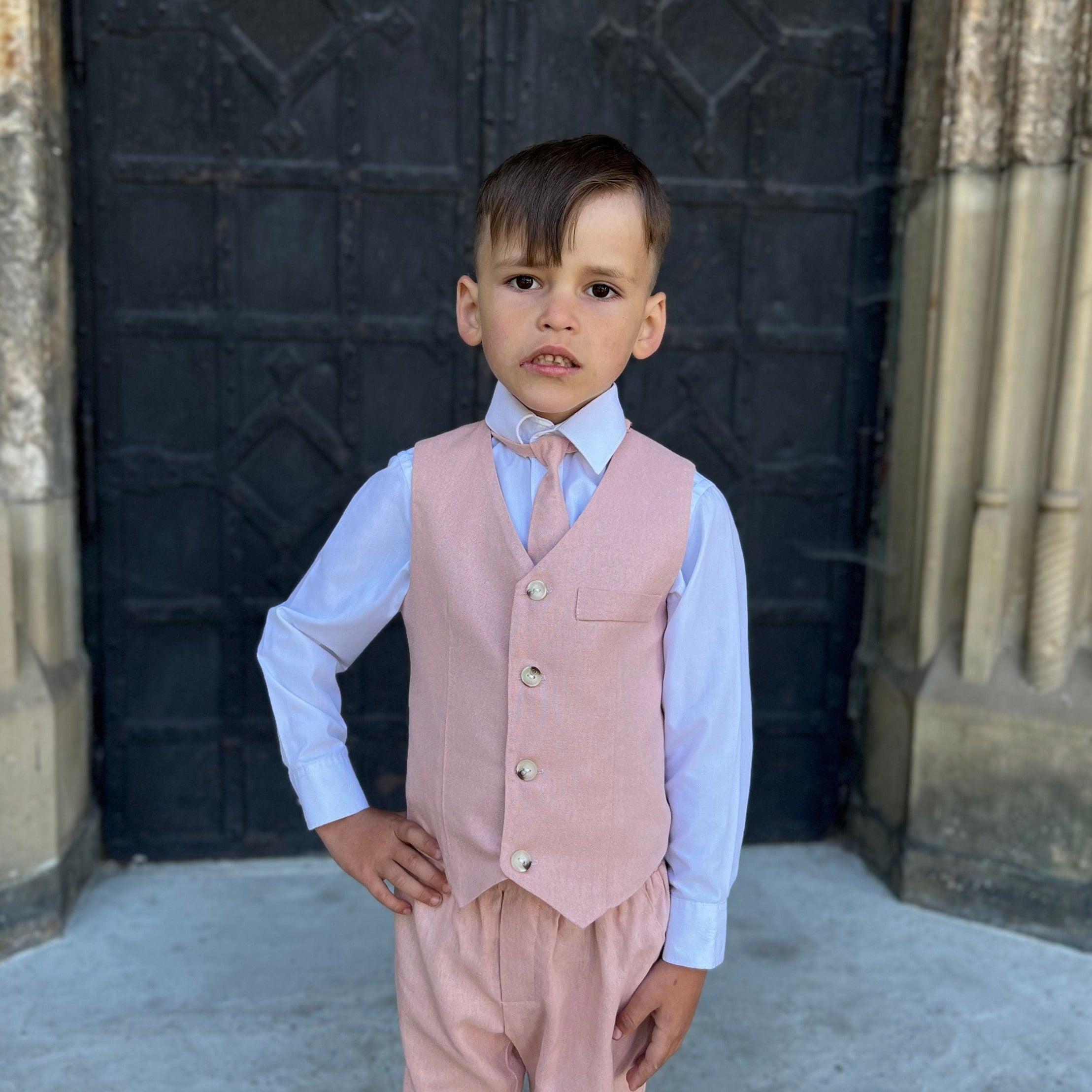 Boy Linen Pink Suit With Suspender Pants Vest And Tie